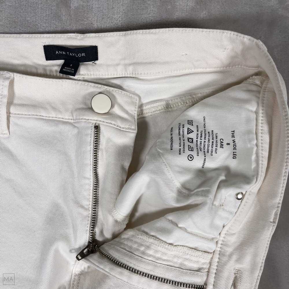 Ann Taylor Women's Jeans The Wide Leg Fringe Hem Neutral Casual 8 Cream - Picture 2 of 7